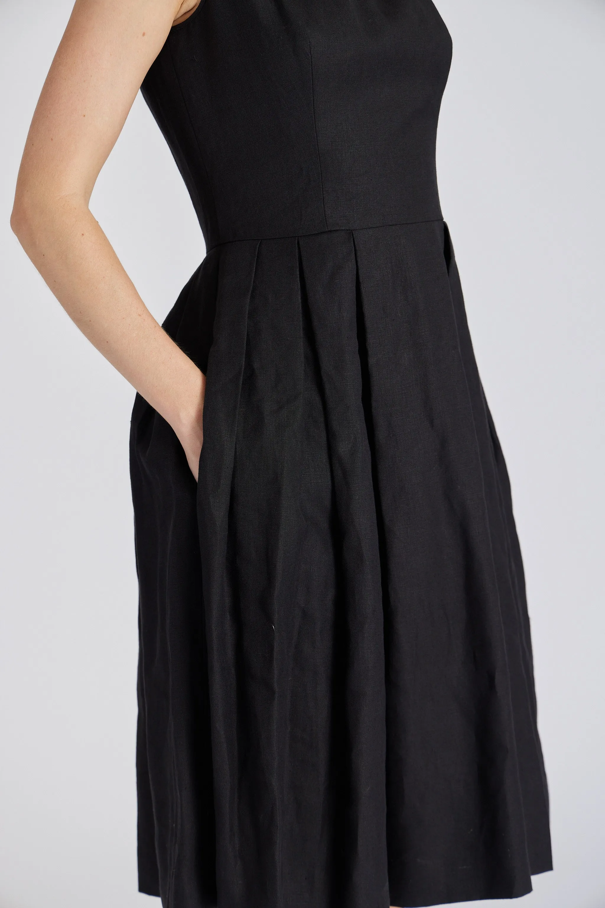 Becky Dress Black