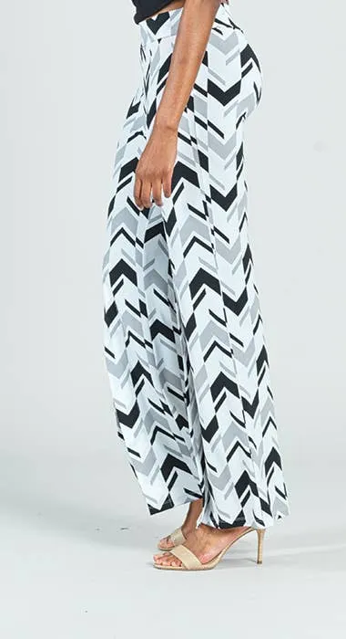 Kick Front High Slit Pant - Chevron Stripe: White/grey-SALE