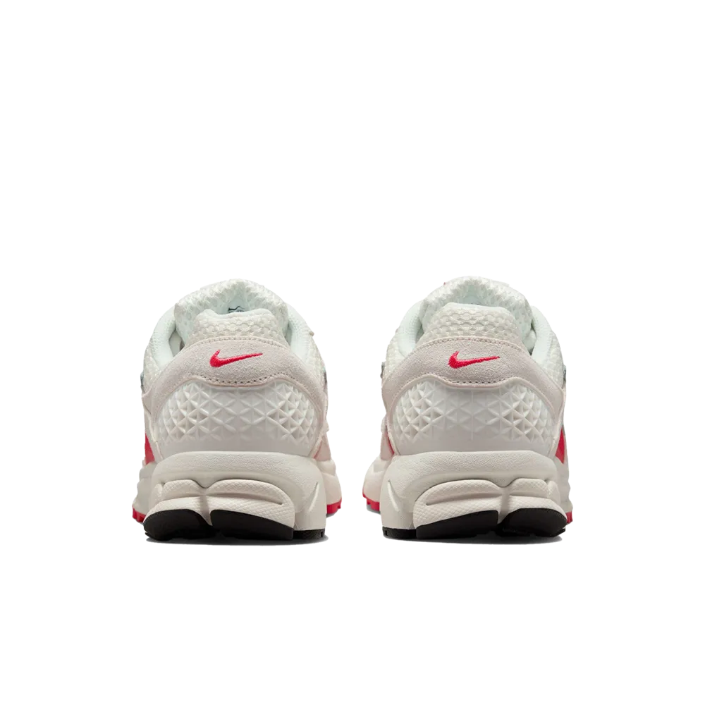 Nike Zoom Vomero 5 Women's Shoes